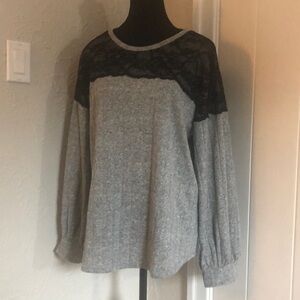 Ladies Maurices Black and Grey Long Sleeve Top - Size XXL